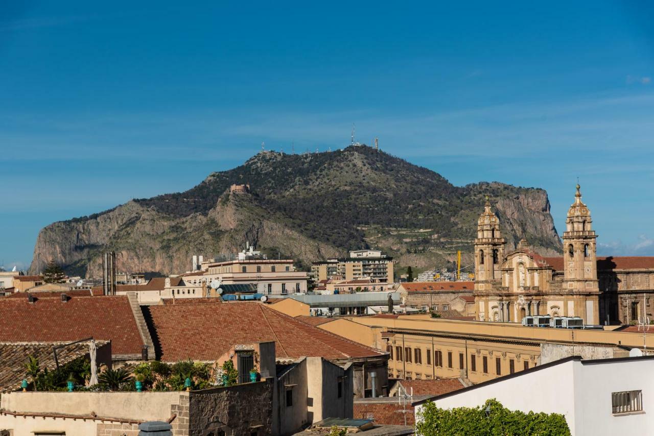 Appartamento Palazzo Pace Al Cassaro Palermo Buitenkant foto