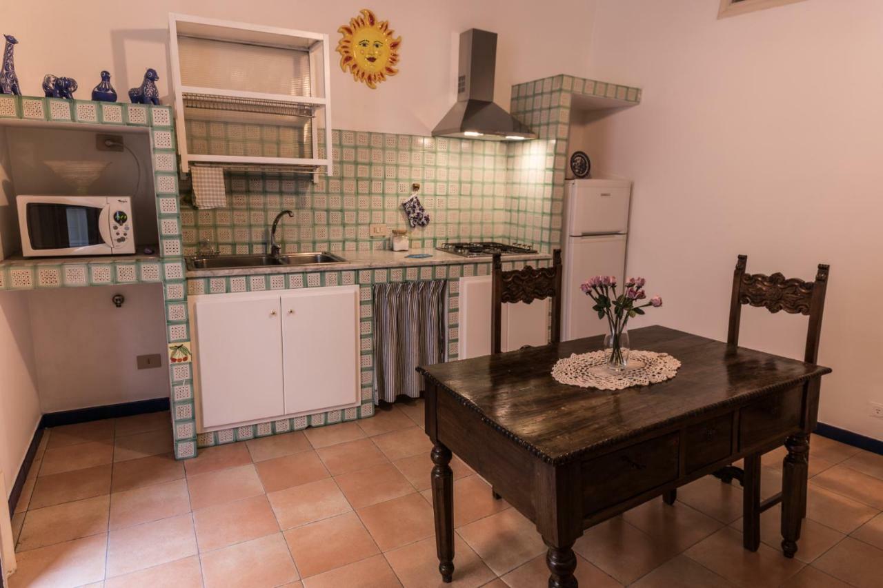 Appartamento Palazzo Pace Al Cassaro Palermo Buitenkant foto