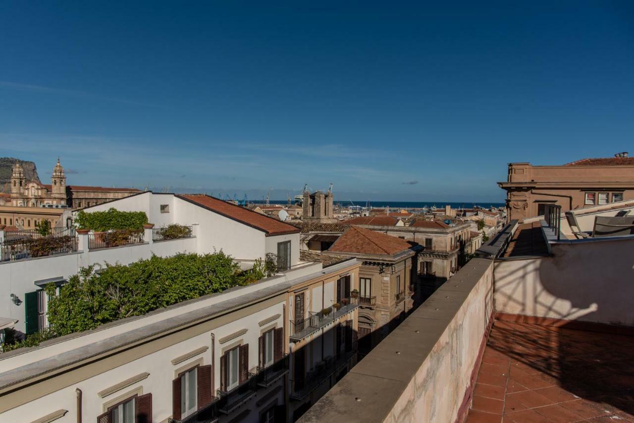 Appartamento Palazzo Pace Al Cassaro Palermo Buitenkant foto